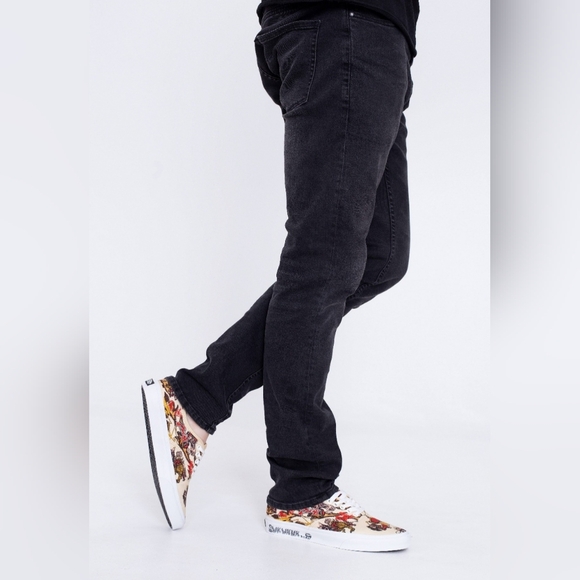 Vans X Dwiky KA Authentic Off The Wall Gallery. Sample Shoe's *NWT* - Picture 3 of 16